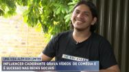 Jovem cadeirante é sucesso nas redes sociais com vídeos divertidos 