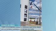 Bombeiros resgatam operário que ficou preso em plataforma a 15 metros do chão