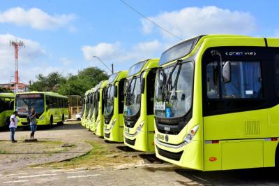 Agora são 680 ônibus renovados na capital.