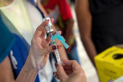 MP libera compra de vacinas sem aprovação pela Anvisa e sem licitação