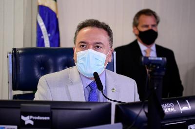 Comissão da Reforma Tributária vota relatório final na quarta-feira (12)