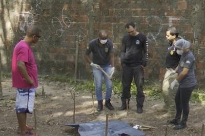 Ossos humanos são encontrados em um terreno no Parque Vitória