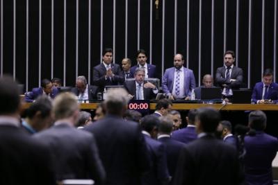 Câmara pode votar aumento de penas para crimes sexuais contra crianças