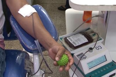 Hemomar orienta sobre intervalo para doação de sangue após infecção por dengue