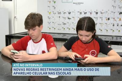  Novas regras no ministério da educação restringem ainda mais uso de celular nas escolas 