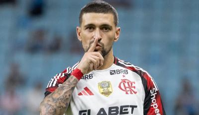 Favoritos ao título, Flamengo e Palmeiras já dividem a liderança do Brasileirão