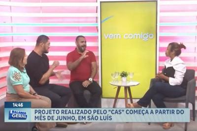  Vem Comigo: Projeto leva Libras à comunidade e promove inclusão