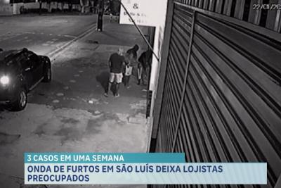“O único dinheiro que eu tinha eu investi na loja, estou sem nada", diz dona de loja furtada