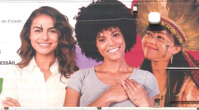 Carreta da Mulher reforça a importância da detecção precoce do câncer de mama