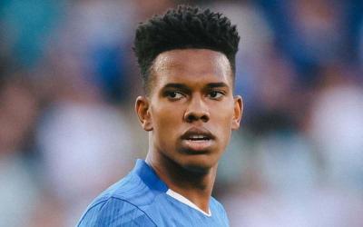 Estêvão desbanca Vini Jr. e Rodrygo como brasileiro mais caro