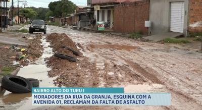 Moradores reclamam de lama e falta de infraestrutura no Alto do Turú I, em São José de Ribamar
