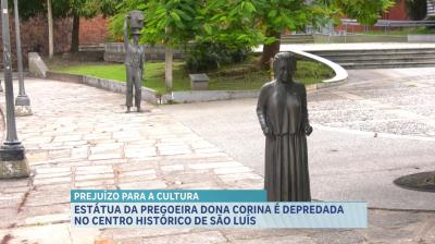 Estátua da pregoeira dona Corina é depredada no Centro Histórico de São Luís
