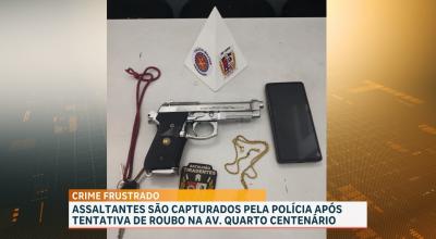 Dupla é conduzida por assalto à mão armada no bairro da Liberdade